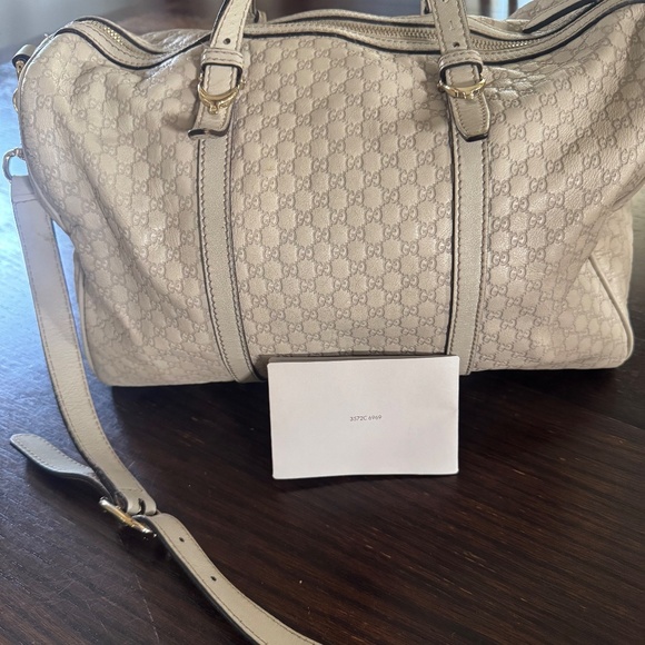 Gucci Microguccissima Leather Boston Bag – Ivory – Authentic w/ Strap & Dust Bag - Picture 10 of 13